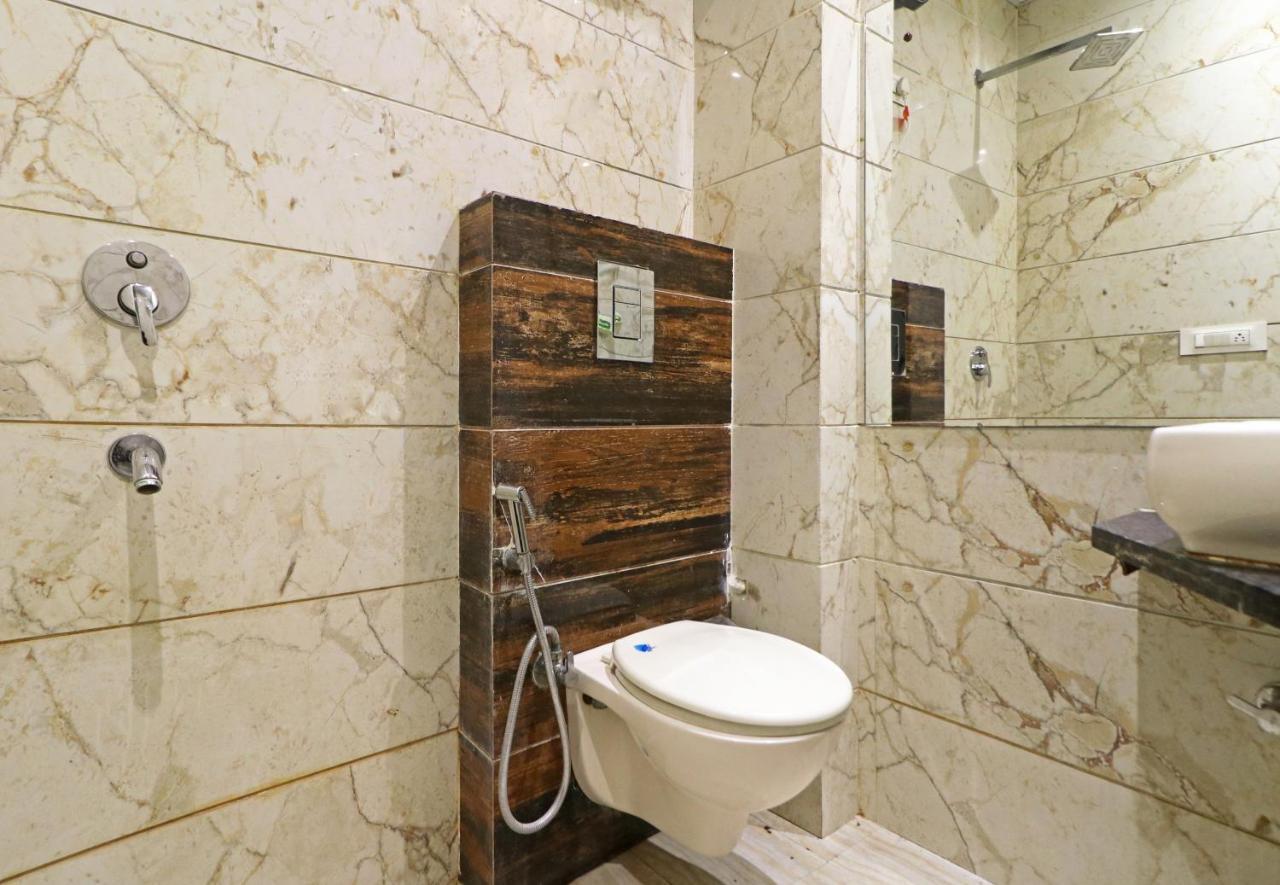 Hotel PREMIER SUITES New Delhi Buitenkant foto