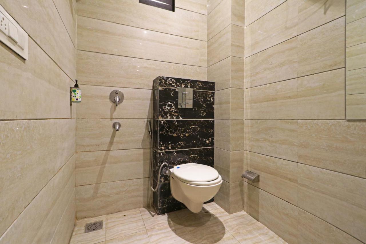 Hotel PREMIER SUITES New Delhi Buitenkant foto